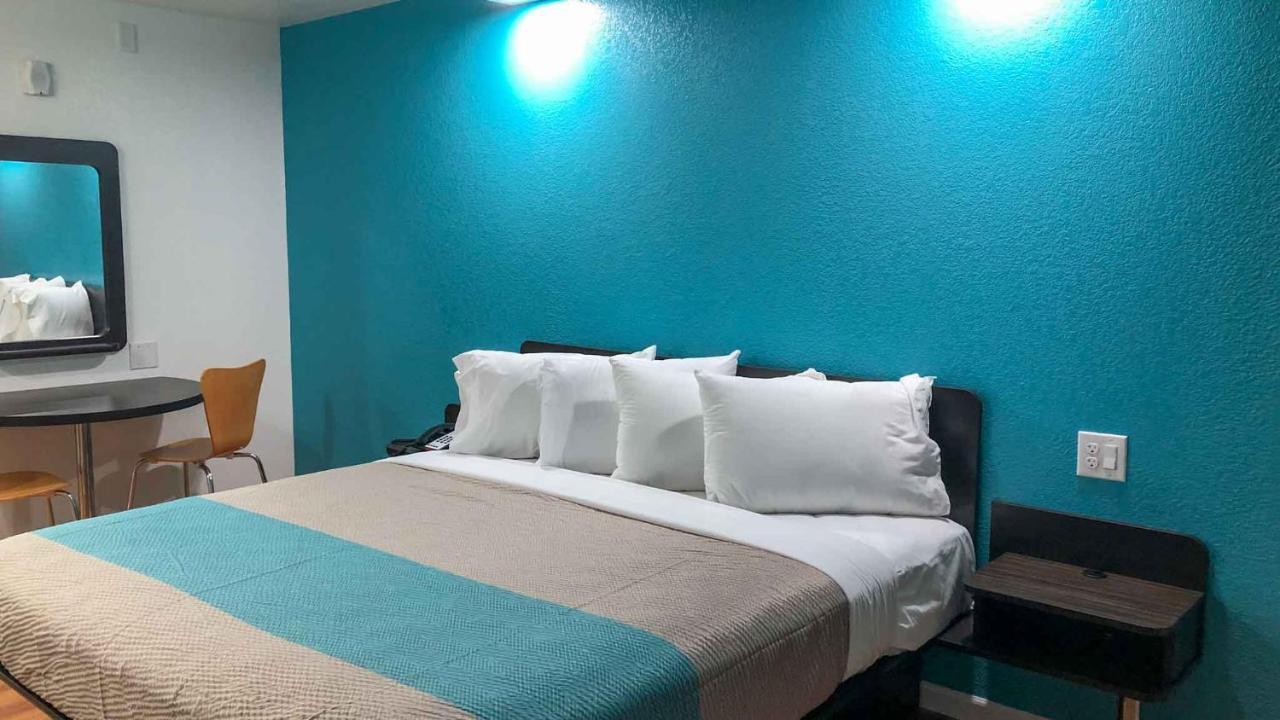 Motel 6-Temple, Tx Buitenkant foto